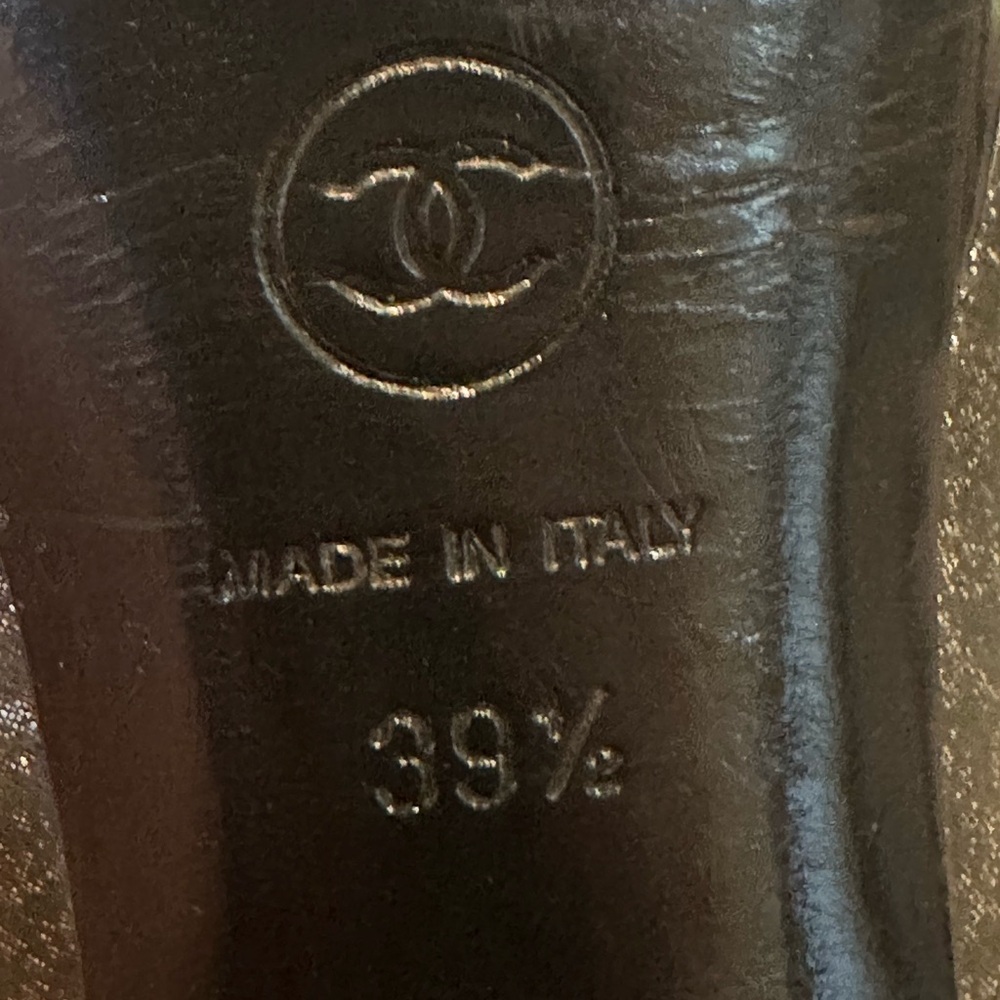 Chanel heels - Picture 10 of 16